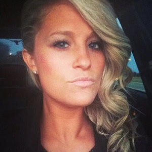 Meet your Posher, Whitney